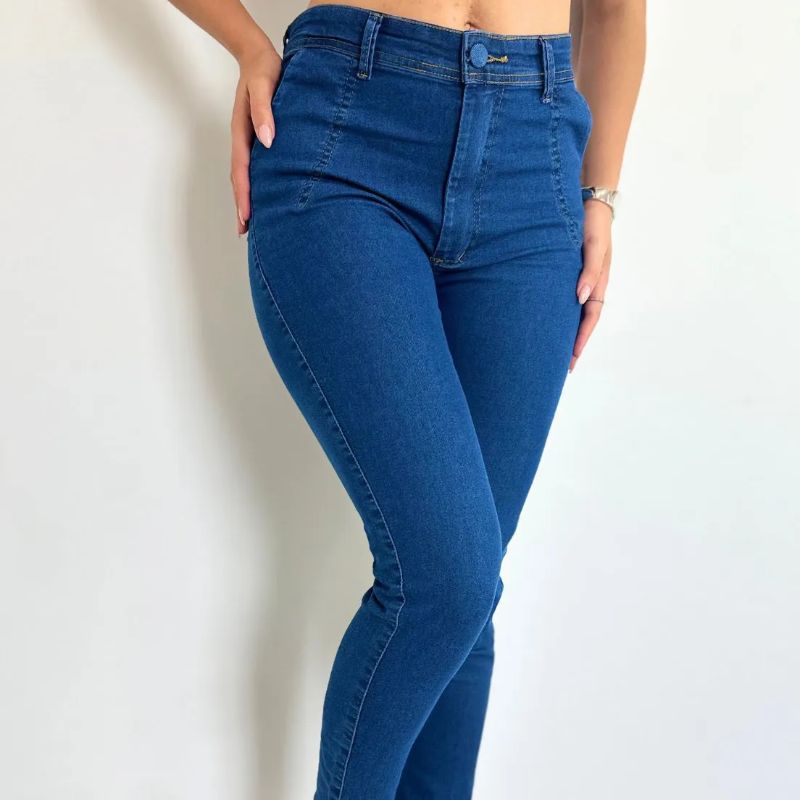 Calça Jeans Skinny com Elastano